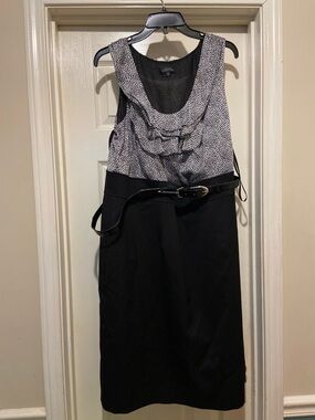 Tahari Black and White Sleeveless Belted Midi Dress